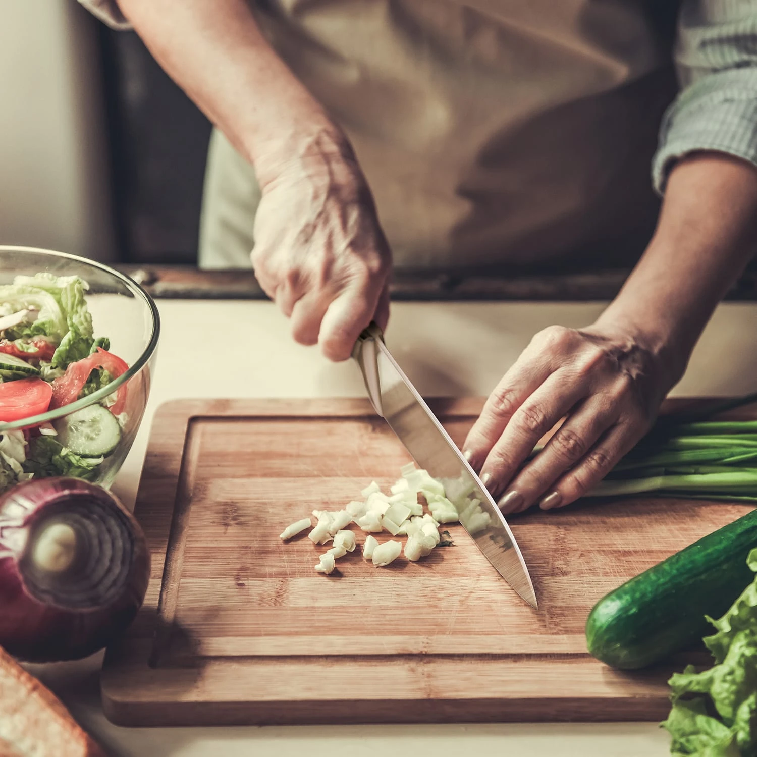 Kishiko Messerset Damaszener-Stahl 3-teilig Extra Scharf Rosenholz – Bild 2